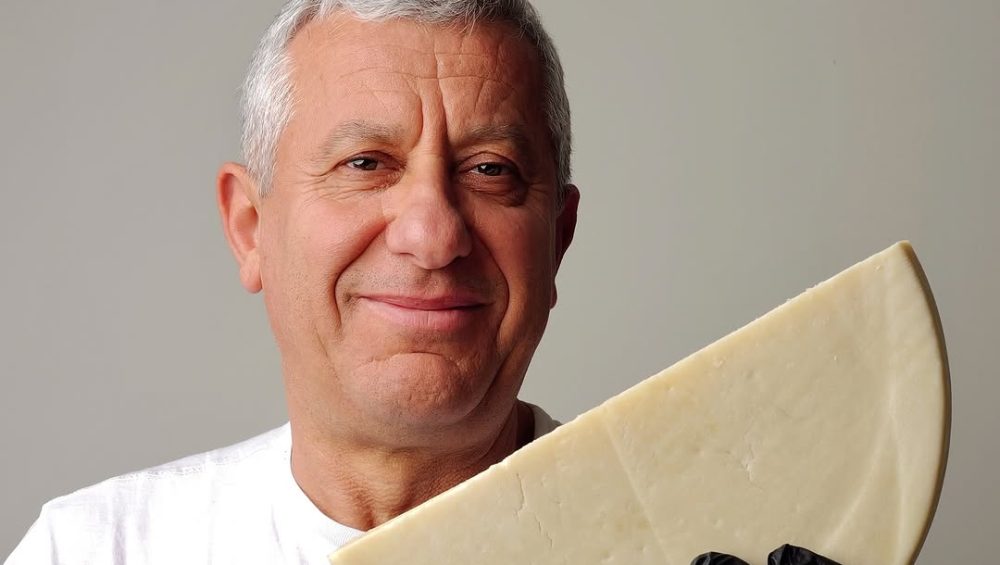 From Farm to Table: The Story Behind Our Local Butter 1 DGgWUyXI4WP 2